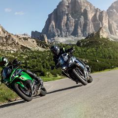 17MY Ninja 1000 Shot 2 US  KME 2289 Dolomites